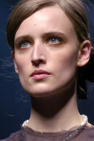 Look 10